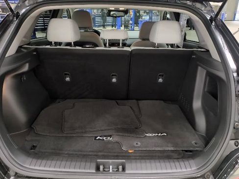 Used 2023 Hyundai Kona SEL image 12