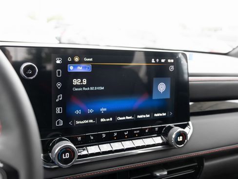 New 2025 Chevrolet Colorado Z71 w/ Z71 Convenience Package 2 image 3