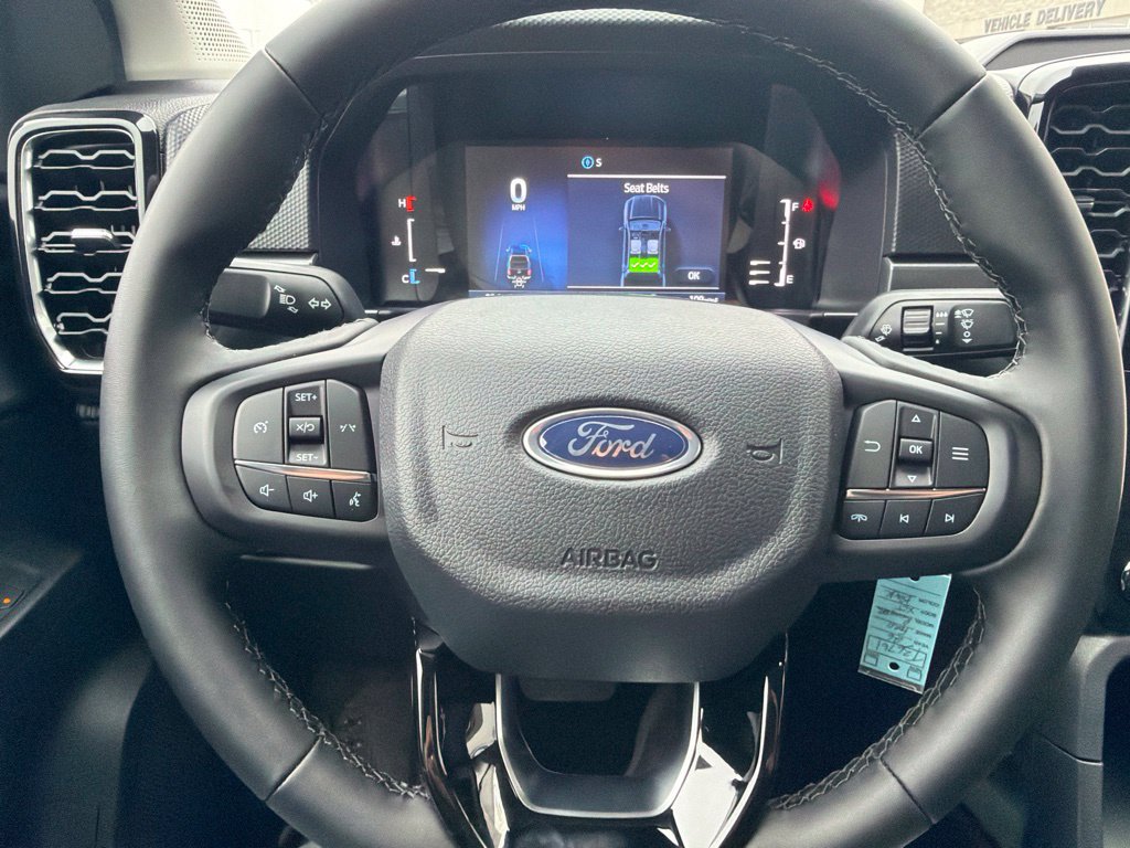New 2026 Ford Ranger XLT w/ Black Appearance Package AWD/4WD image 16
