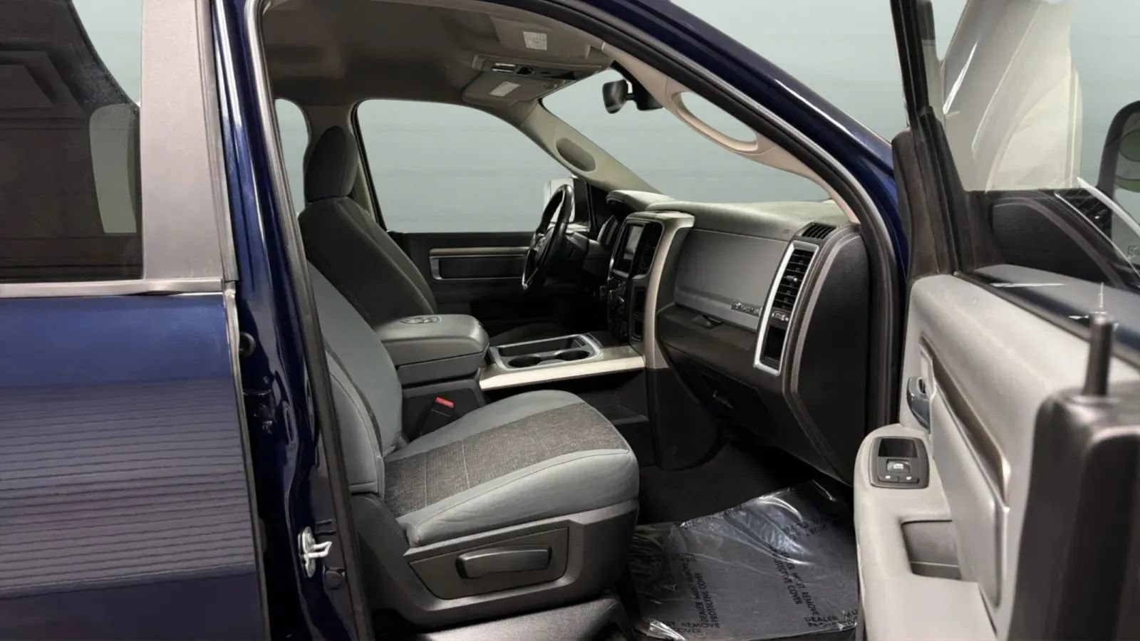Used 2019 RAM 1500 Big Horn AWD/4WD image 20