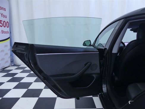 Used 2024 Tesla Model 3 Long Range RWD image 25