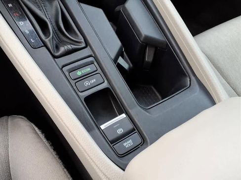 Used 2023 Honda Accord LX image 20