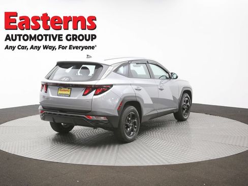 Used 2024 Hyundai Tucson SE AWD/4WD image 35