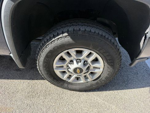 Used 2023 Chevrolet Silverado 2500 W/T w/ WT Fleet Convenience Package AWD/4WD image 15