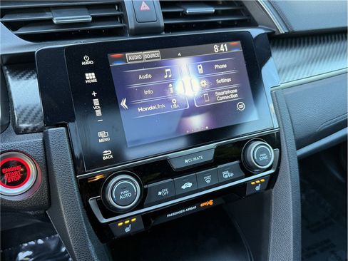 Used 2018 Honda Civic Si image 17