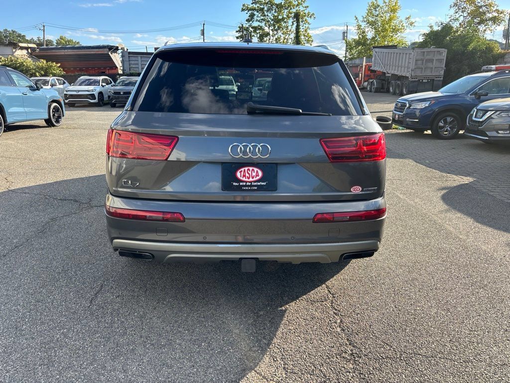 Used 2019 Audi Q7 3.0T Premium w/ Convenience Package AWD/4WD image 5