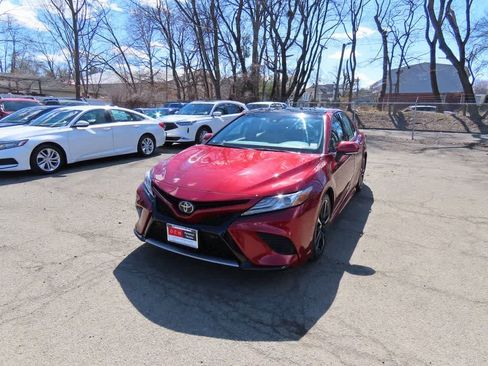 Used 2018 Toyota Camry XSE w/ Protection Package (Q2) image 1