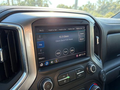 Used 2019 Chevrolet Silverado 1500 LT w/ All-Star Edition image 15