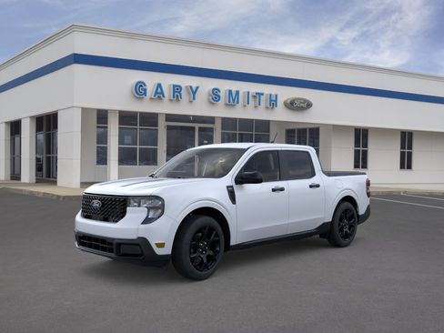 New 2025 Ford Maverick XLT w/ XLT Luxury Package AWD/4WD image 1