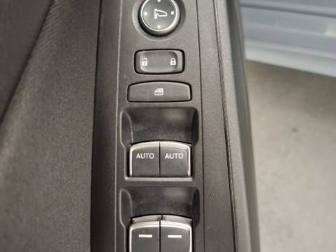 Used 2023 Honda Civic Sport image 13