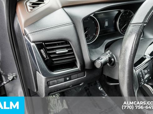 Used 2022 Nissan Rogue SL w/ SL Premium Package image 37