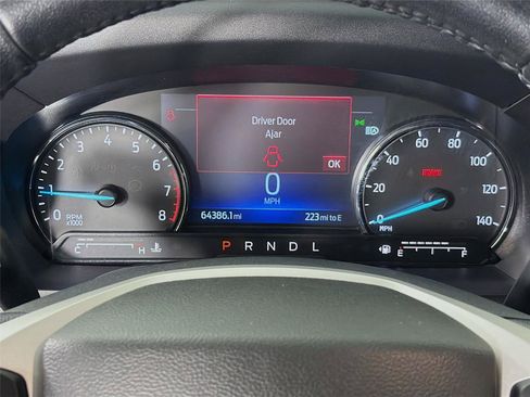 Used 2023 Ford Explorer XLT w/ Equipment Group 202A AWD/4WD image 13