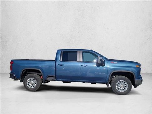 Used 2024 Chevrolet Silverado 3500 LT w/ All Star Edition image 4