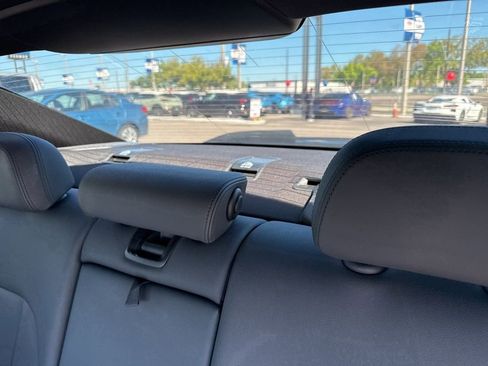 Used 2021 BMW 330i 330i w/ M Sport Package image 14