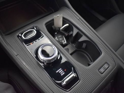 New 2026 Jeep Cherokee Limited image 29