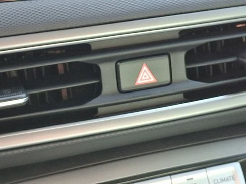 Used 2023 Hyundai Kona Limited image 36