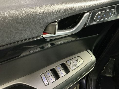 Used 2022 Hyundai Palisade Limited image 16