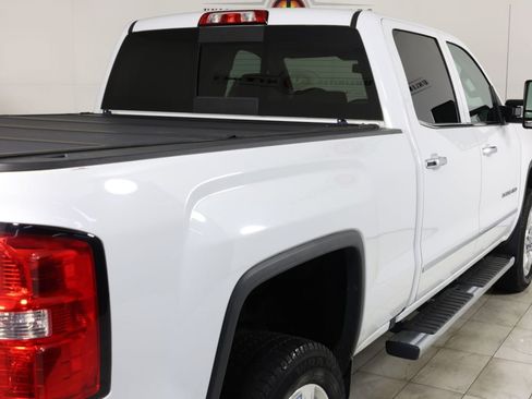 Used 2019 GMC Sierra 2500 Denali w/ Duramax Plus Package AWD/4WD image 42