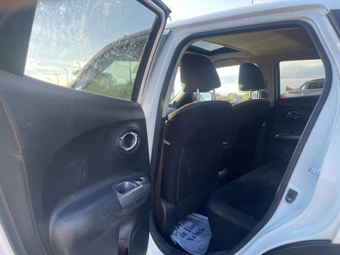 Used 2015 Nissan Juke SV w/ Cold Weather Package image 20