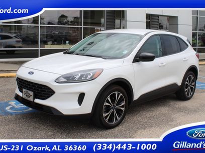 Used 2022 Ford Escape SE w/ SE Sport Appearance Package