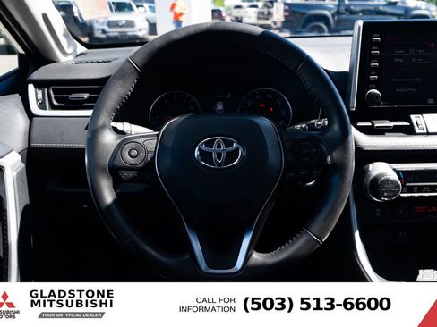 Used 2019 Toyota RAV4 XLE Premium w/ Cold Weather Package AWD/4WD image 12