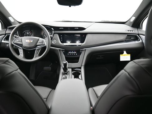 New 2026 Cadillac XT5 Premium Luxury image 9