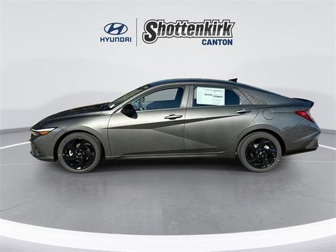 New 2026 Hyundai Elantra Sport image 5