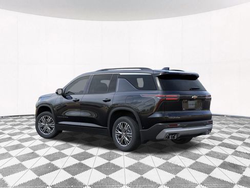 New 2025 Chevrolet Traverse LT w/ Driver Confidence Package image 8