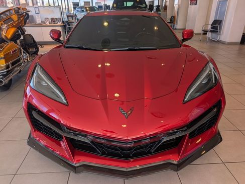 Used 2024 Chevrolet Corvette Z06 w/ Battery Protection Package image 6