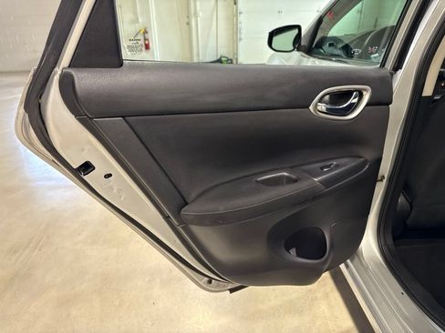 Used 2014 Nissan Sentra FE+ S FWD image 25