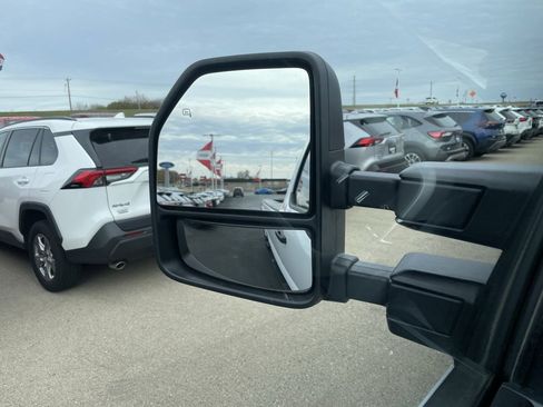 Used 2024 Ford F250 XLT image 37