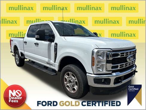 Used 2025 Ford F250 XLT w/ FX4 Off-Road Package AWD/4WD image 1