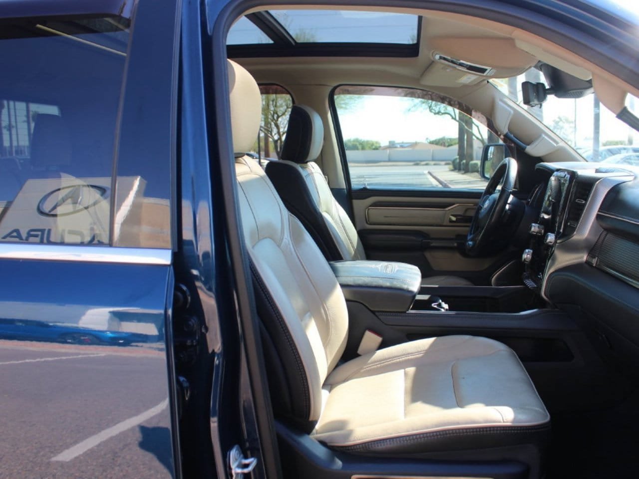 Used 2021 RAM 1500 Limited AWD/4WD image 21