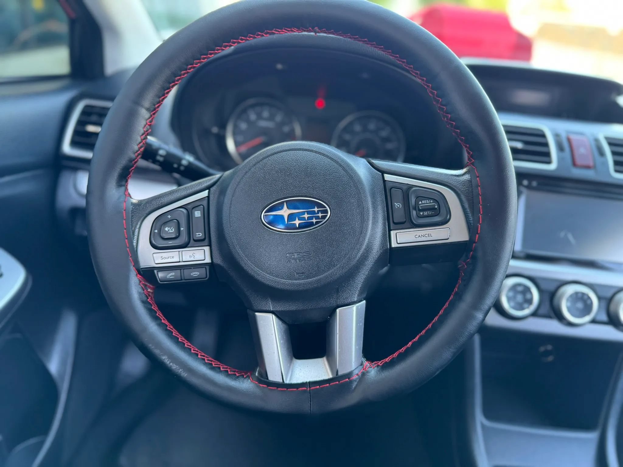Used 2017 Subaru Crosstrek 2.0i Premium AWD/4WD image 9