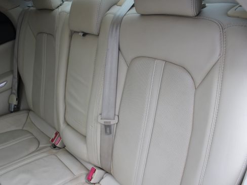 Used 2013 Lincoln MKZ Base image 41