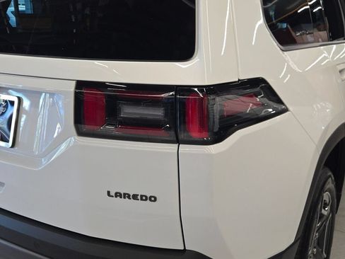 New 2026 Jeep Cherokee Laredo AWD/4WD image 11