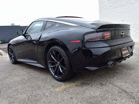 Certified 2024 Nissan Z Performance w/ Floor Mat Package image 3
