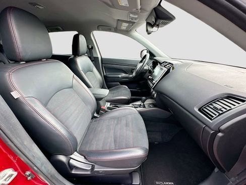Used 2024 Mitsubishi Outlander Sport AWD image 26