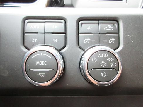 New 2026 GMC Sierra 1500 AT4 w/ AT4 Premium Package AWD/4WD image 20