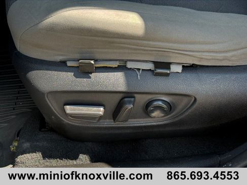 Used 2020 Toyota RAV4 XLE FWD image 13