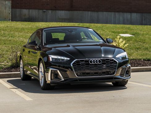 Used 2023 Audi A5 2.0T Premium w/ Convenience Package AWD/4WD image 2