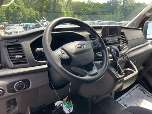 Used 2025 Ford Transit 250 Low Roof w/ Exterior Upgrade Package RWD image 7