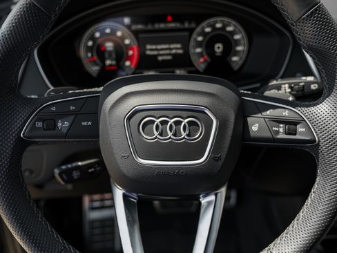 Used 2023 Audi SQ5 Premium Plus w/ Premium Plus Package AWD/4WD image 17