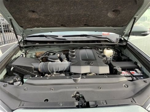 Certified 2023 Toyota 4Runner TRD Off-Road Premium image 16