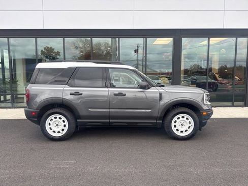 Used 2024 Ford Bronco Sport Heritage w/ Heritage Convenience Package image 2