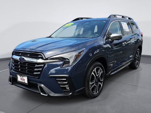 Used 2023 Subaru Ascent Touring AWD/4WD image 7