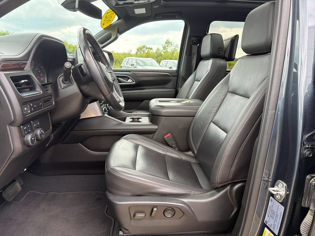 Certified 2021 Chevrolet Suburban Z71 w/ Rear Media and Nav Package AWD/4WD image 31
