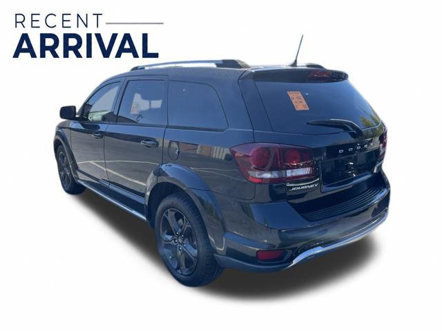Used 2020 Dodge Journey Crossroad FWD image 3