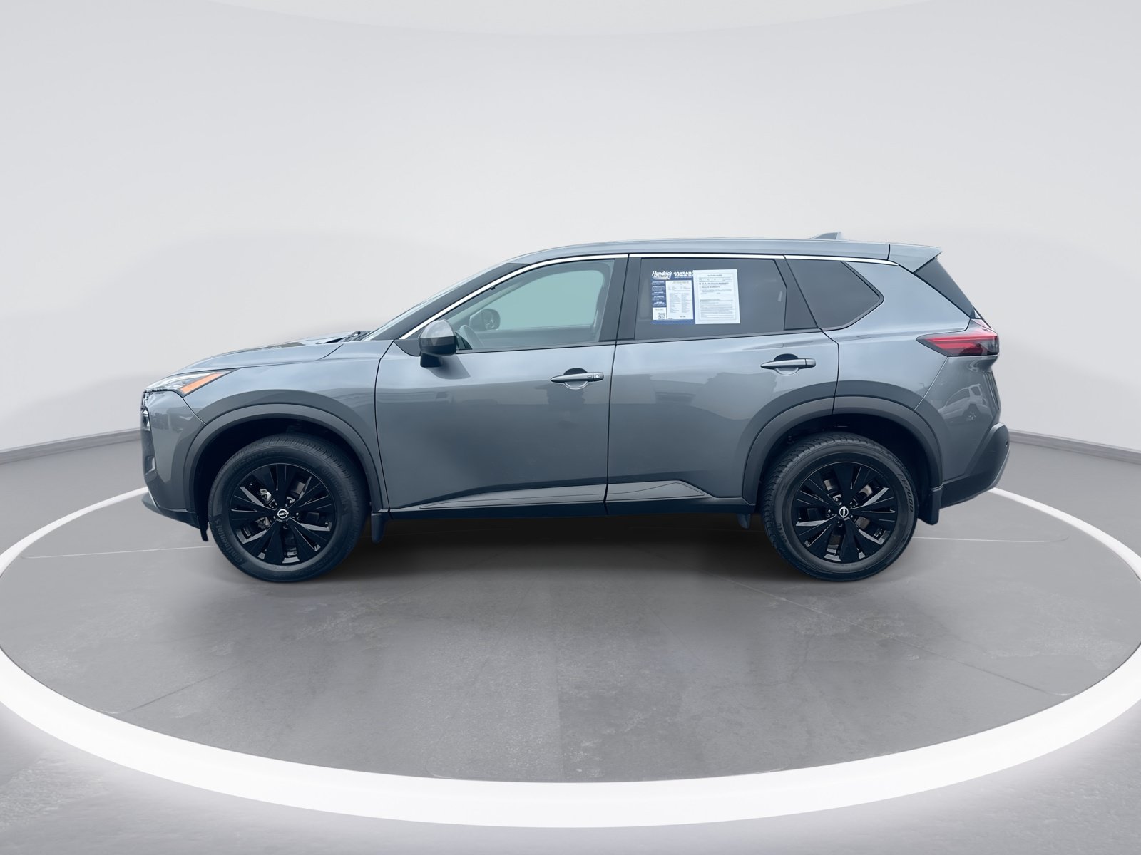 Used 2023 Nissan Rogue SV AWD/4WD image 6