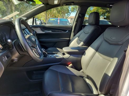 Used 2025 Cadillac XT5 Premium Luxury image 26
